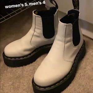 dr martens quad platform chelsea boots